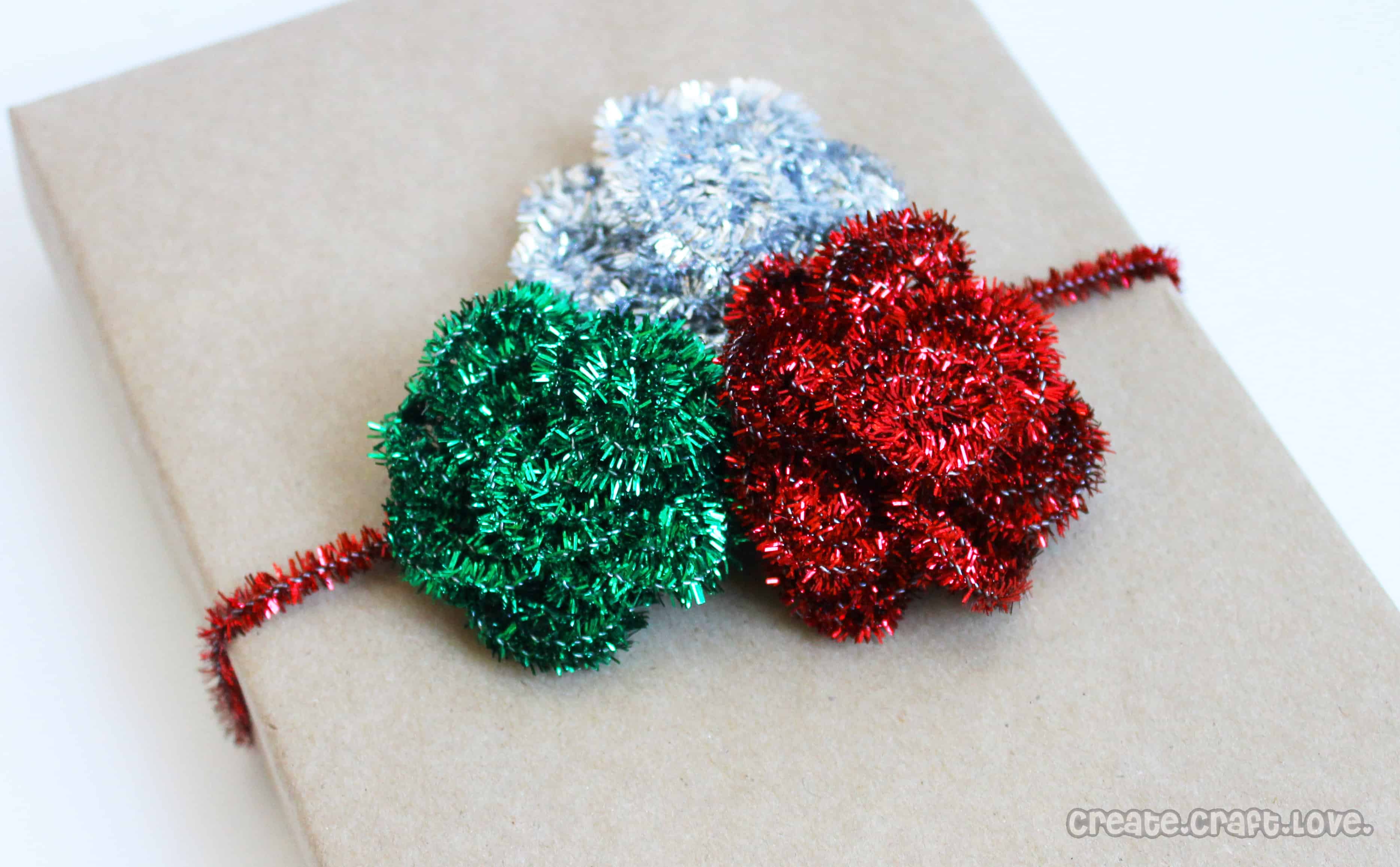 Glitter Pipe cleaners: Gift bows, Ornament, Gift toppers, Craft To Art